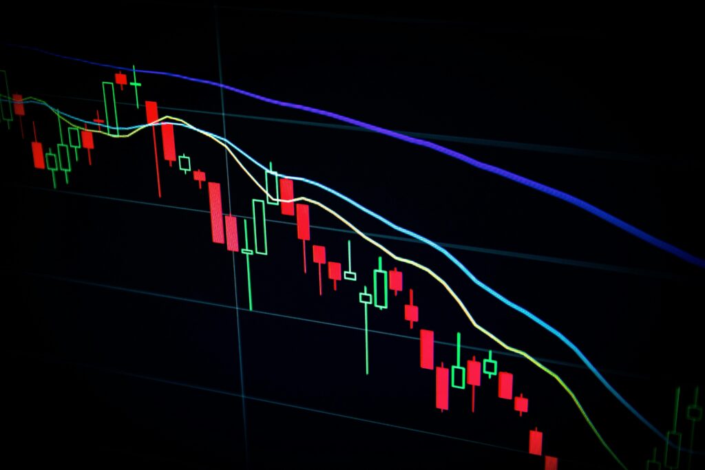 Dólar em Alta: Impactos das Tarifas de 50% de Trump sobre o Real e o Mercado Brasileiro