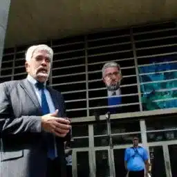 Análise do ChatGPT: Explosão de $200 no SOL impulsionada pelo salto de $4.700 do Ethereum