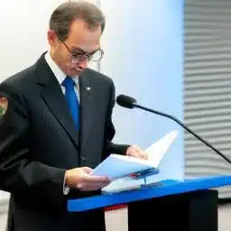Secretário do Tesouro dos EUA Declara que Governo Não Adquirirá Bitcoin para Reserva Estratégica