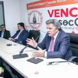 VanEck Reafirma Previsão de Bitcoin em US$180K com Taxas CME Alcançando Pico de 9%