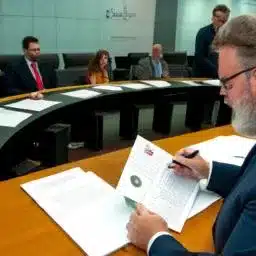 XRP em Xeque: Parceria da SWIFT com Ethereum Indica Desafio para a Ripple na Corrida dos Pagamentos?